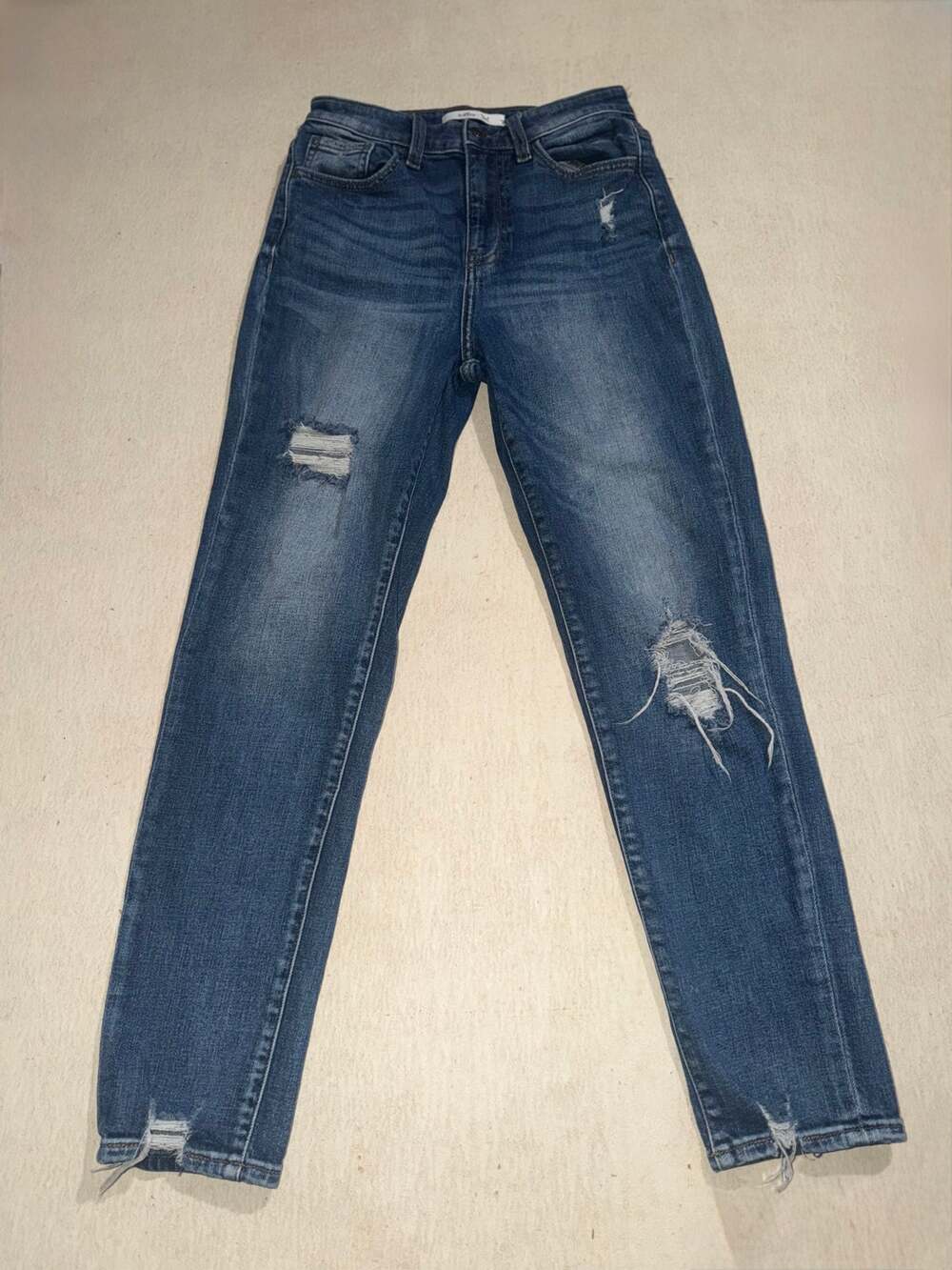 Willow & root women’s distressed the mom jeans